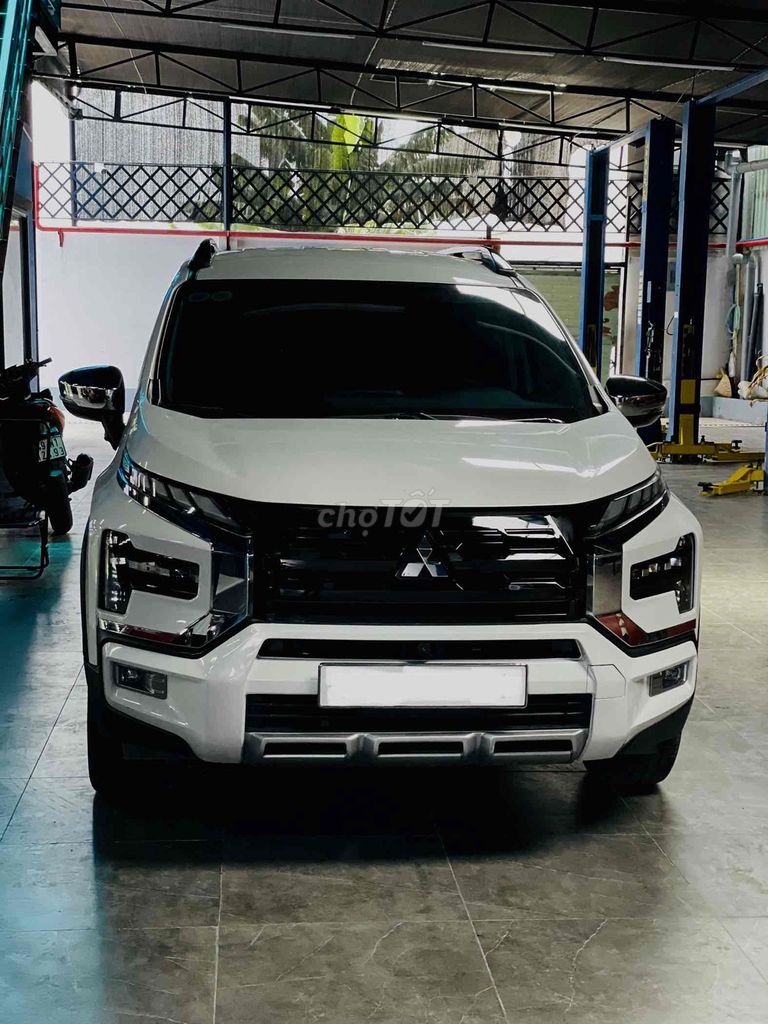 Mitsubishi Xpander Cross 2024 - 45007 km. Mua bán Ô tô tại Huyện Hóc Môn Tp Hồ Chí Minh được đăng bởi Nguyễn Trọng Tín hình 2