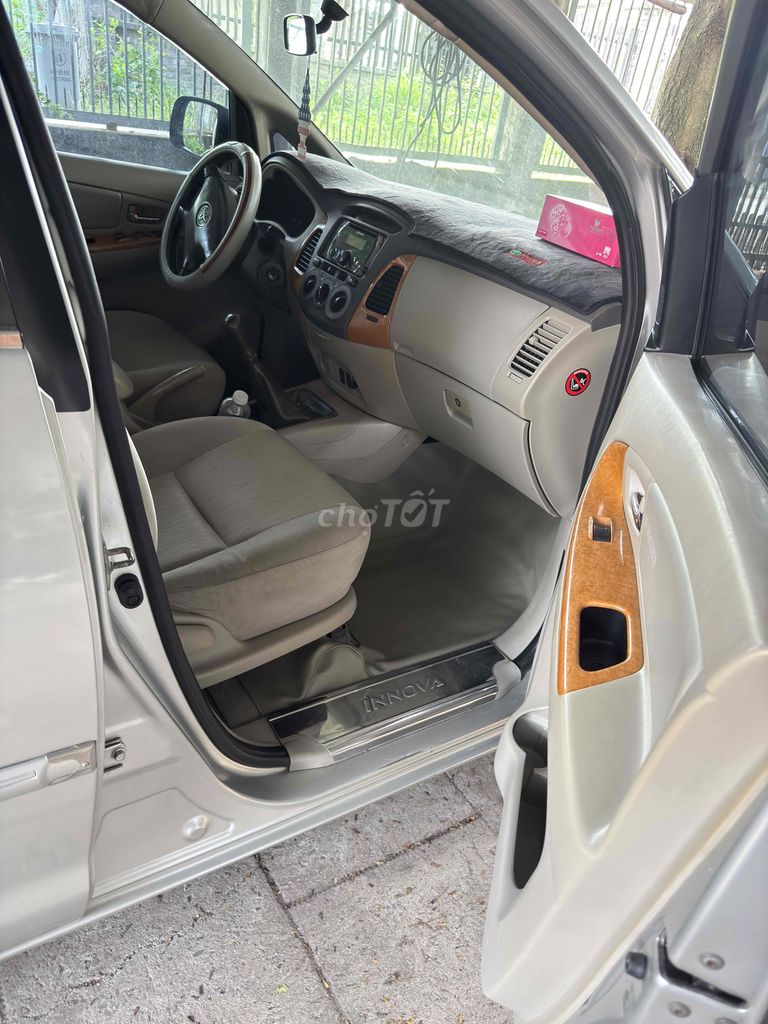 Toyota Innova 2010 G - 150000 km. Mua bán Ô tô tại Huyện Củ Chi Tp Hồ Chí Minh được đăng bởi Hien Nguyen hình 9