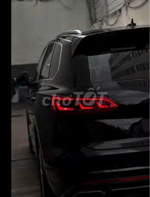 Volkswagen Touareg Luxury 2.0 TSI 4Motion черный