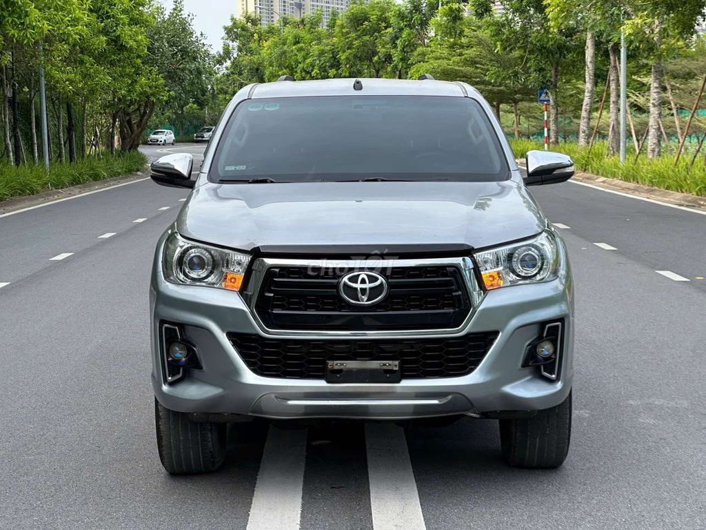 Toyota Hilux E 2.4AT 4x2 lỗi tặng xe, 12 vạn zin. Mua bán Ô tô tại Quận Hà Đông Hà Nội được đăng bởi Hà Đông Car hình 3