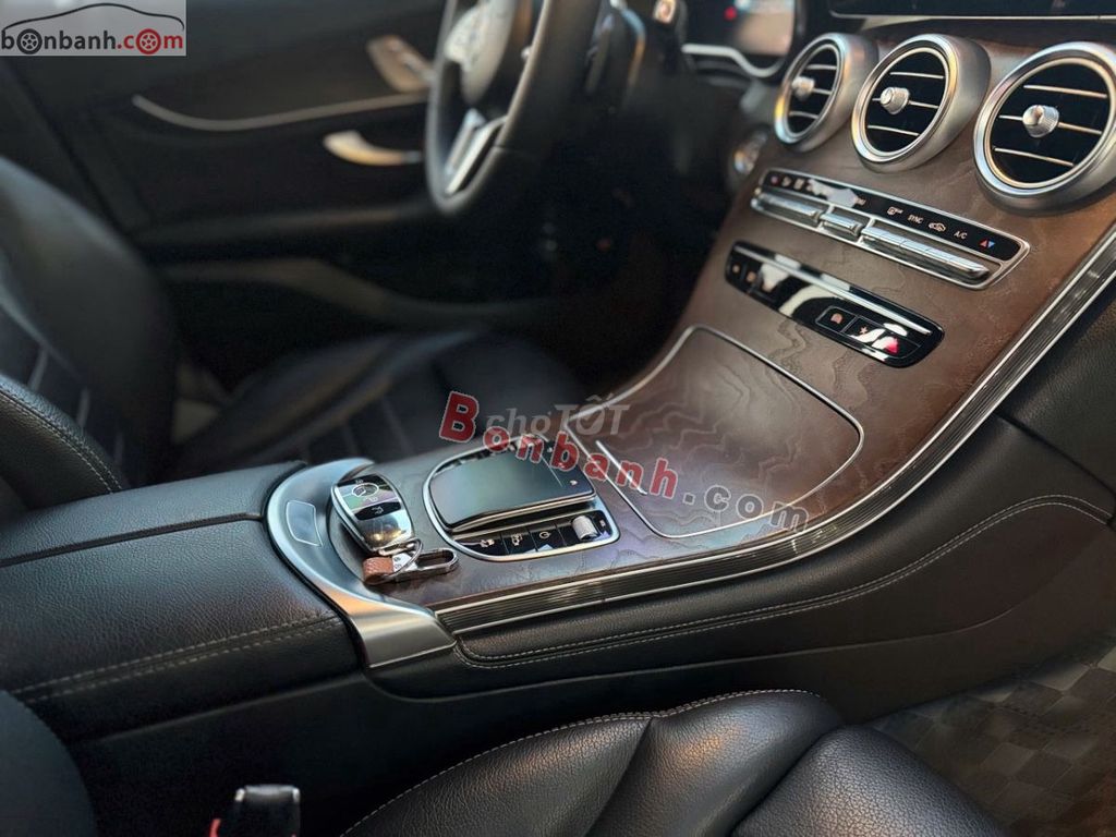 Mercedes Benz GLC 200 4Matic 2020 - 1 Tỷ 250 Triệu. Mua bán Ô tô tại Thành phố Hải Dương Hải Dương được đăng bởi Hiền Kim hình 8