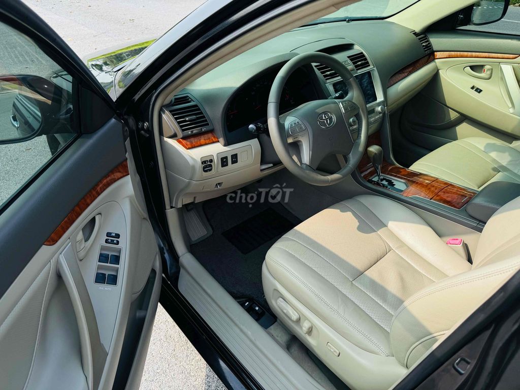 Toyota Camry 2012 photo 5