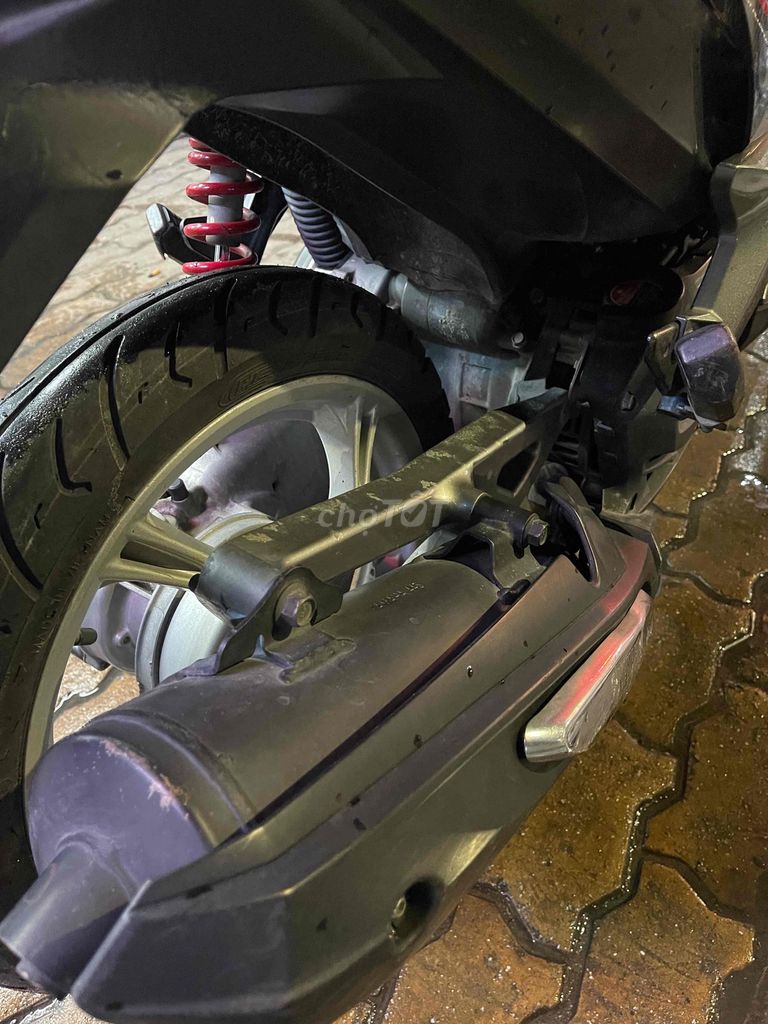 Yamaha Luvias Fi 2013 2013 BS 65HA. Mua bán Xe máy tại Quận Ninh Kiều Cần Thơ được đăng bởi Cầm Đồ Anh Quý hình 5