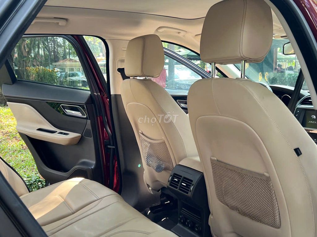 JAGUAR F/PACE. 3.5 TURBO đời 2017  Nhập Anh. Mua bán Ô tô tại Quận 11 Tp Hồ Chí Minh được đăng bởi Nam hình 10