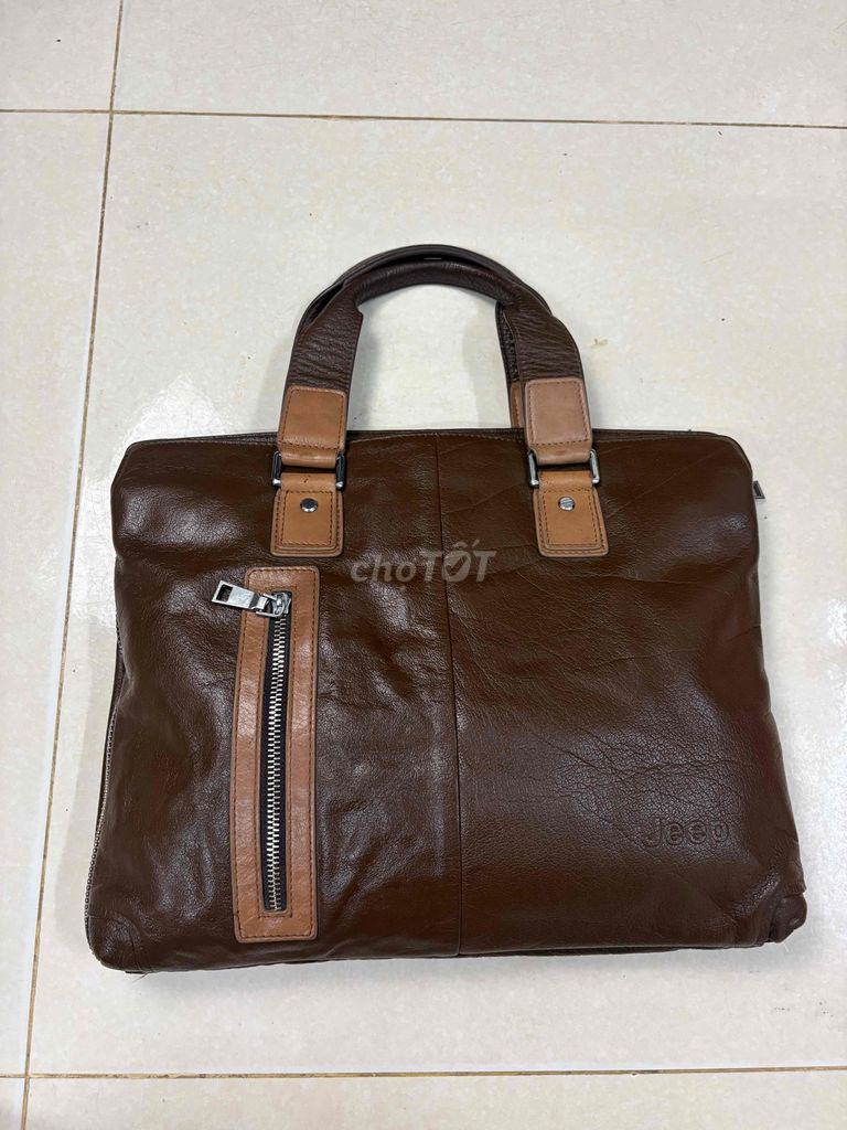 Cặp công sở Jeep Da Nâu Nam 37x28x6cm Đã dùng. Mua bán Túi xách tại Huyện Đông Anh Hà Nội được đăng bởi Bill Brand hình 1