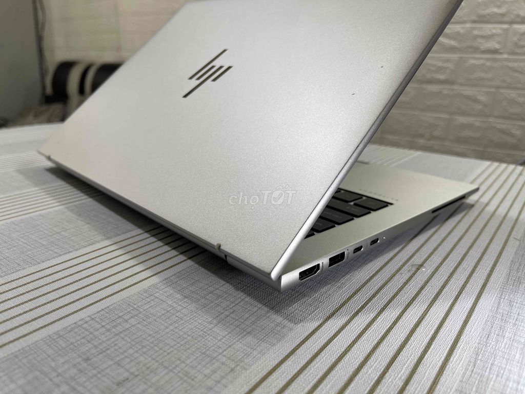 Slim Hp Elitebook 840 G9 ultrabook 14in FHD 2023