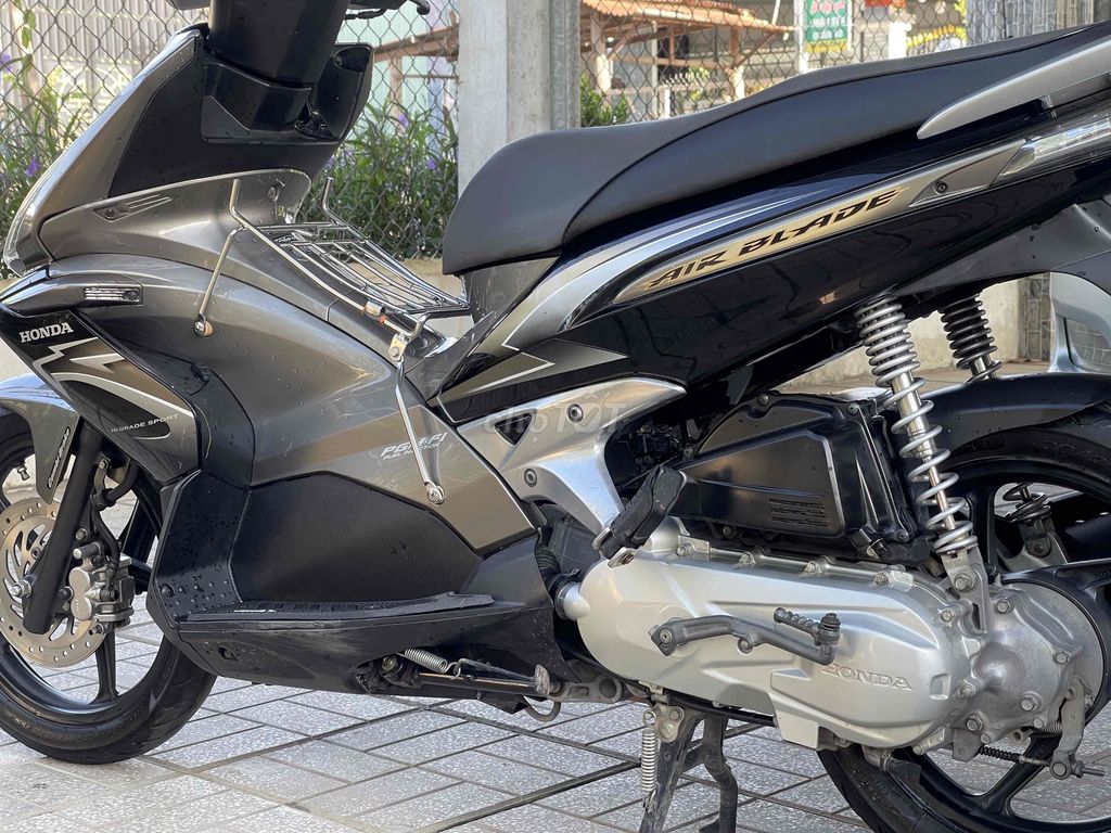 Xe Air Blade Thái Lan 2009. Mua bán Xe máy tại Huyện Trảng Bàng Tây Ninh được đăng bởi Khánh hình 4