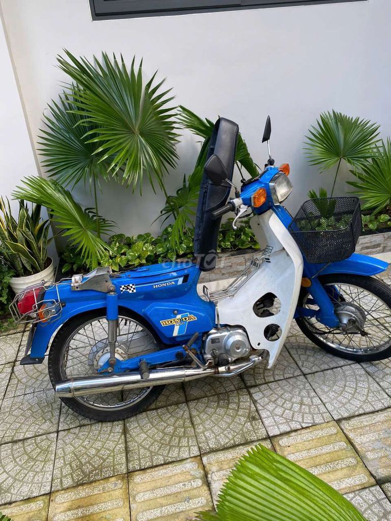 Honda DD/70 màu Xanh. Mua bán Xe máy tại Quận Thanh Khê Đà Nẵng được đăng bởi Dương thị thu hà hình 3