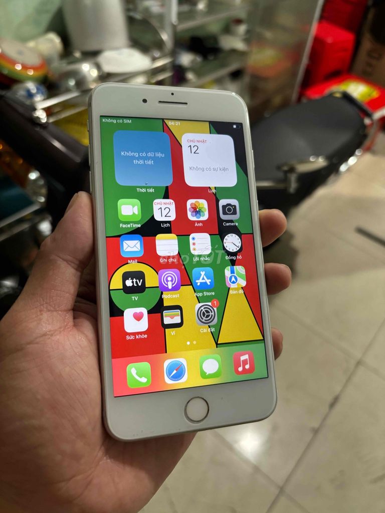 iPhone 8 Plus 64GB full chức năng pin 100%. Mua bán Điện thoại tại Thành phố Biên Hòa Đồng Nai được đăng bởi LUCAS 6868 hình 1
