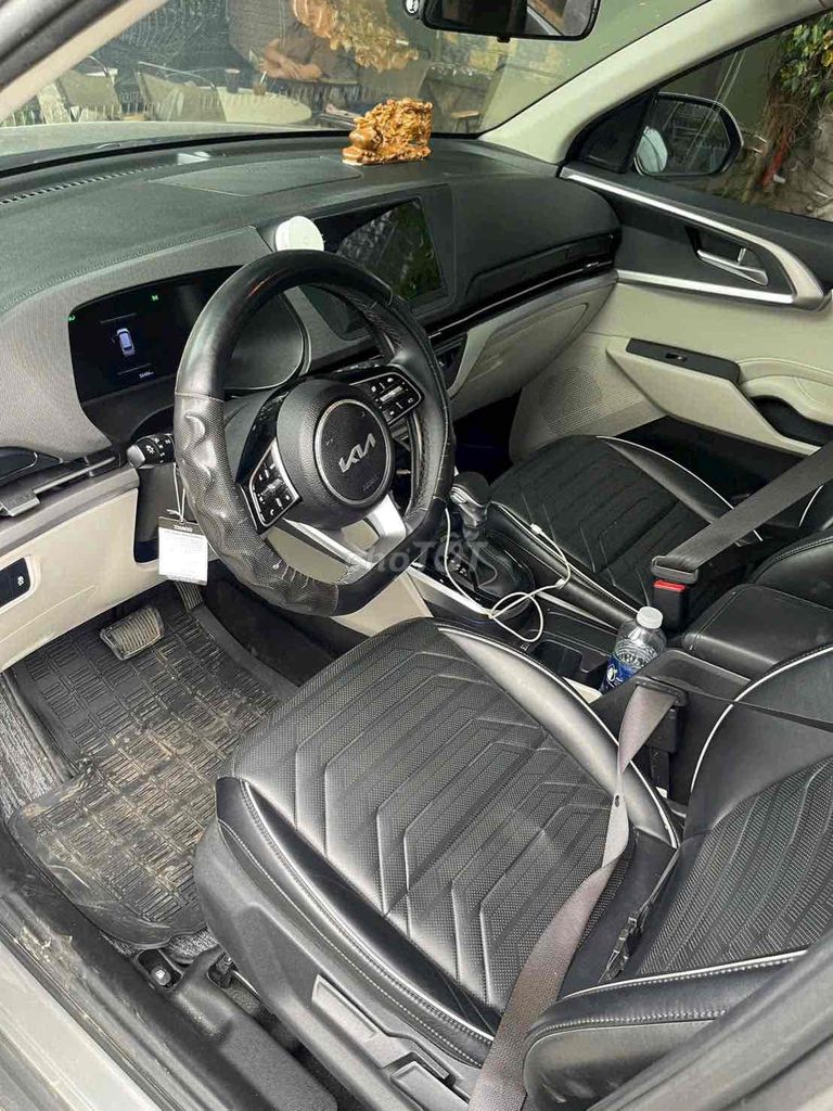 Kia Carens Luxury 2024 xe lướt HCM trả trước 219 t. Mua bán Ô tô tại Quận 3 Tp Hồ Chí Minh được đăng bởi Vo Johnny hình 4