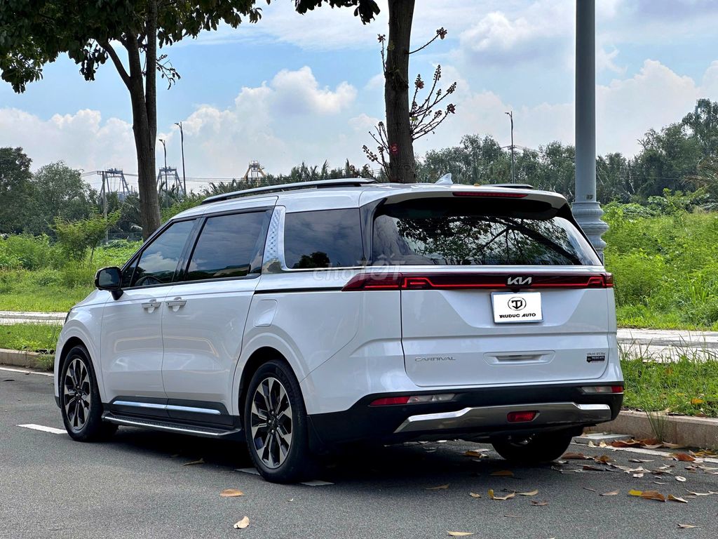 Kia Carnival 2024 2.2D Signature  - 26000 km. Mua bán Ô tô tại Thành phố Thủ Đức Tp Hồ Chí Minh được đăng bởi Quốc Chinh  Xe lướt hình 6