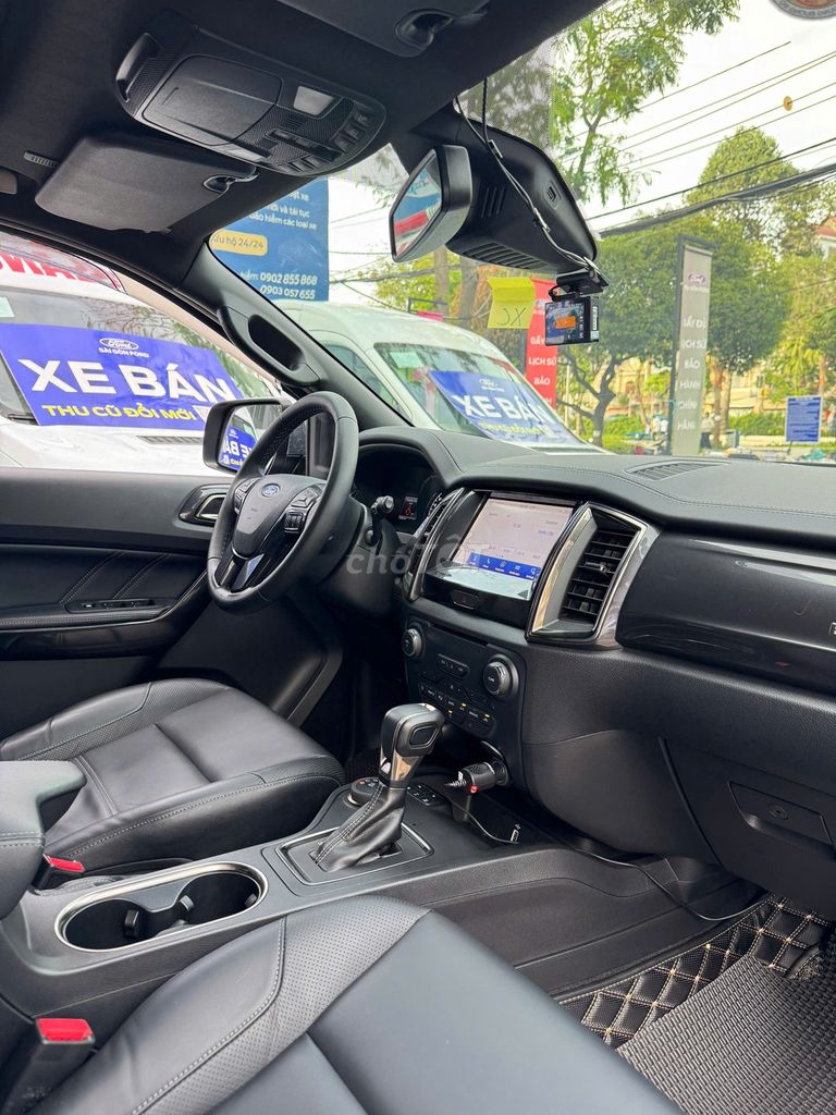 FORD EVEREST 2020 TITANIUM 4X4 SIÊU LƯỚT. Mua bán Ô tô tại Quận 3 Tp Hồ Chí Minh được đăng bởi Duy Vỹ hình 12