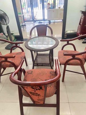 bàn ghế gỗ. Mua bán Bàn ghế tại Quận Ngũ Hành Sơn Đà Nẵng được đăng bởi Huyền Trang