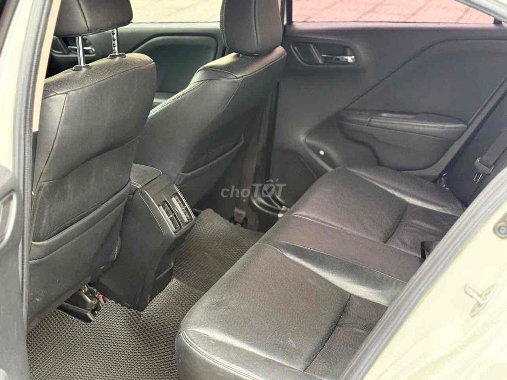 Honda City 2018 TOP 104.000 km xe hãng. Mua bán Ô tô tại Quận Cái Răng Cần Thơ được đăng bởi Xe Hơi Cần Thơ hình 10