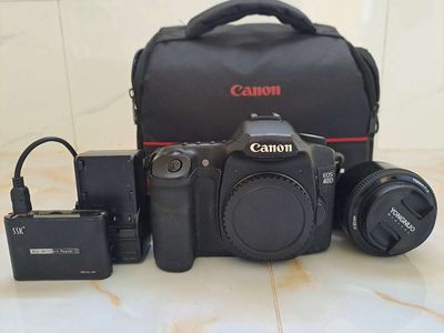 Máy ảnh Canon 40D + phụ kiện