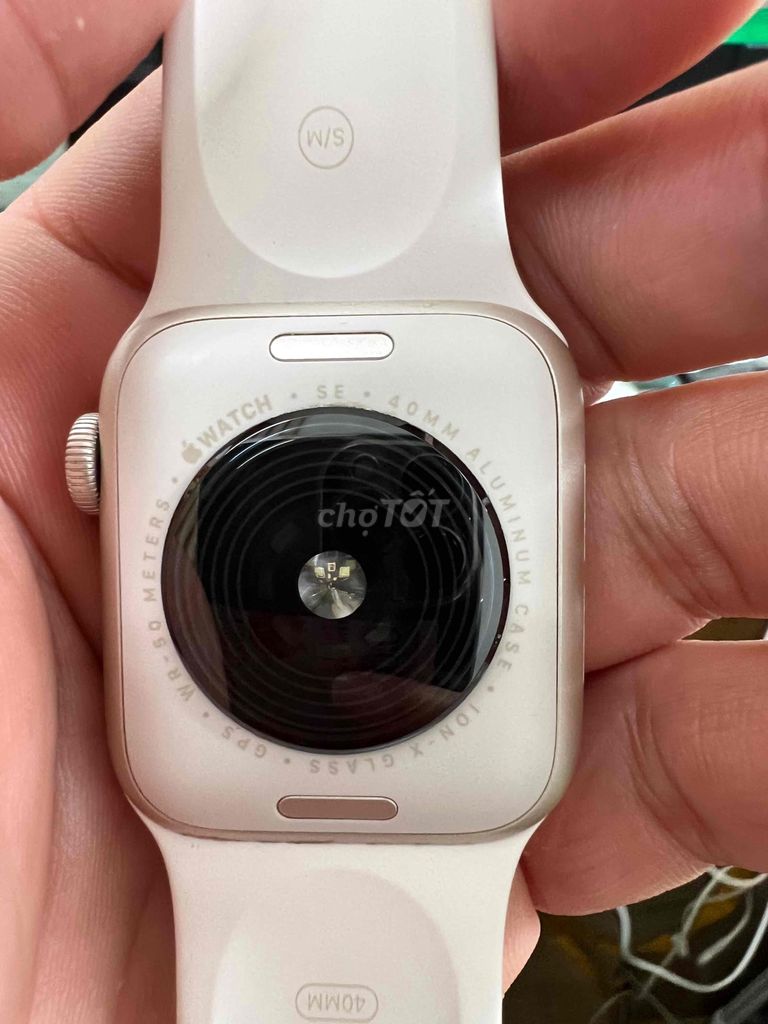 Apple watch Se 2 40 gps zin đẹp nguyên áp. Mua bán Thiết bị đeo thông minh tại Quận Đống Đa Hà Nội được đăng bởi Lê Khuyến hình 4