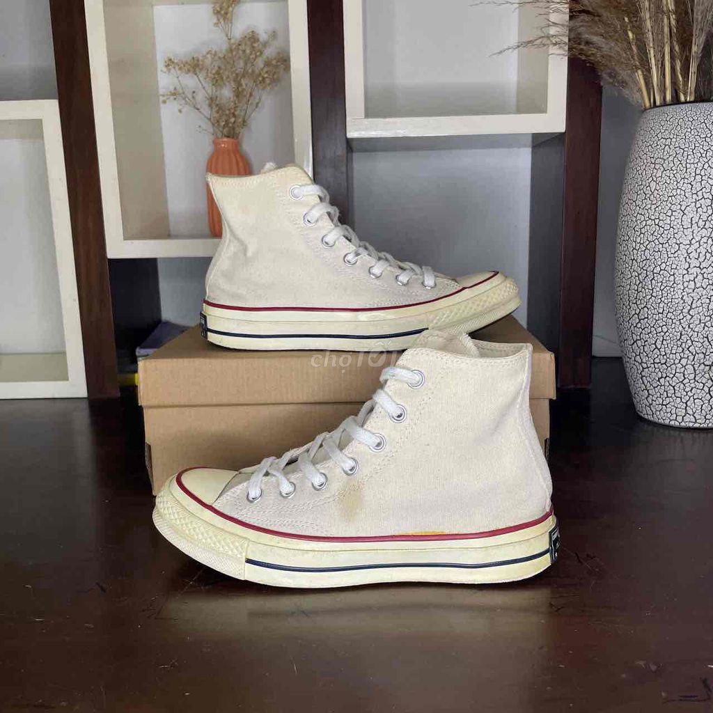 Giày thể thao cũ hãng Converse size 37