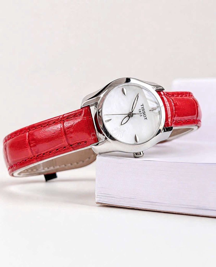 Đồng hồ Tissot T-Ware Nữ Dây da Kính sapphire. Mua bán Đồng hồ tại Thành phố Cà Mau Cà Mau được đăng bởi Lorencia Xách Tay hình 1