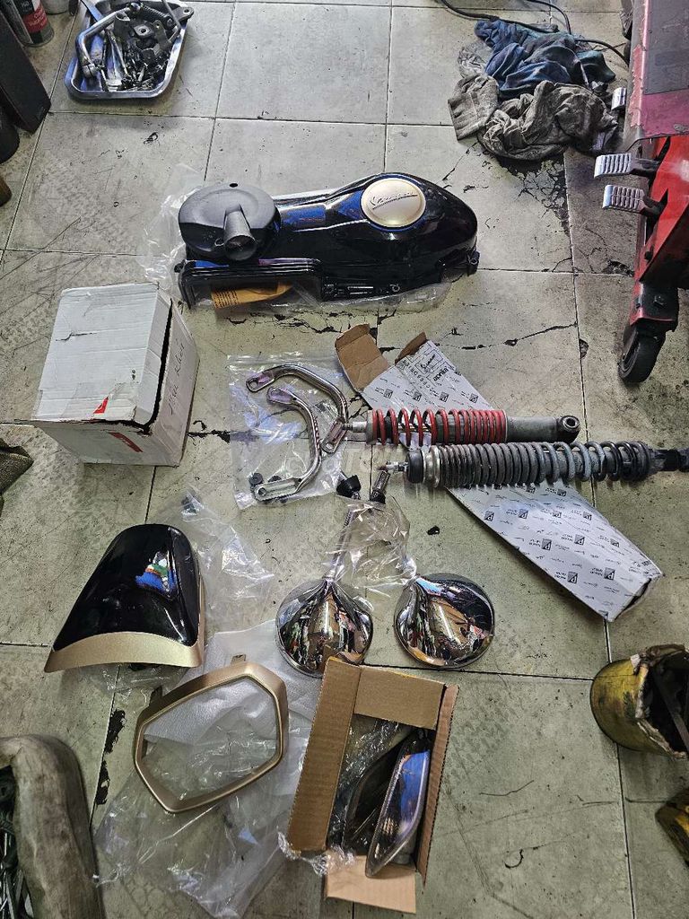 Đồ tháo xe vespa sprint. Mua bán Phụ tùng xe tại Quận Gò Vấp Tp Hồ Chí Minh được đăng bởi VeChaiPhamGia hình 1