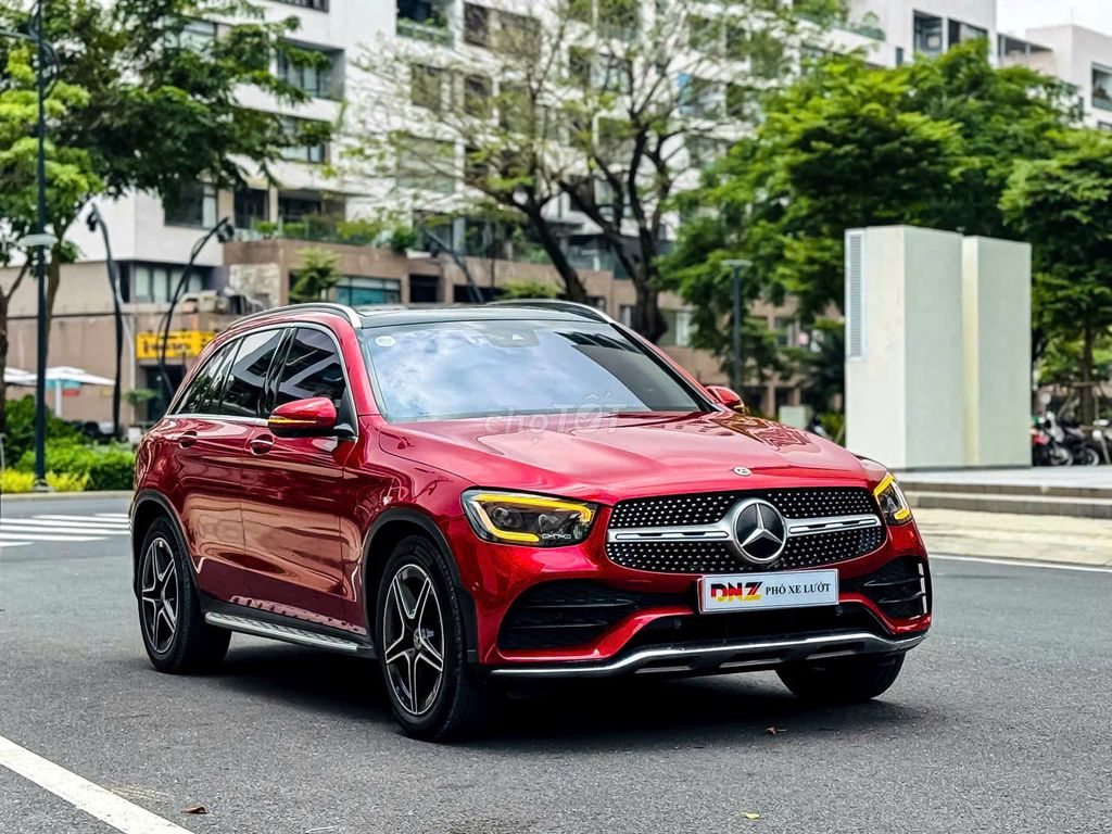 Mercedes-Benz GLC300 AMG 4MATIC 2022 Full option