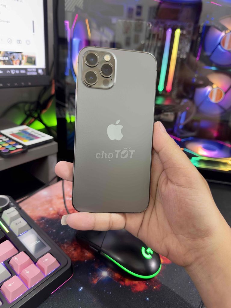 IPhone 12 Pro 128GB Quốc Tế Icloud Sạch Màn Zin. Mua bán Điện thoại tại Huyện Hóc Môn Tp Hồ Chí Minh được đăng bởi Real hình 1