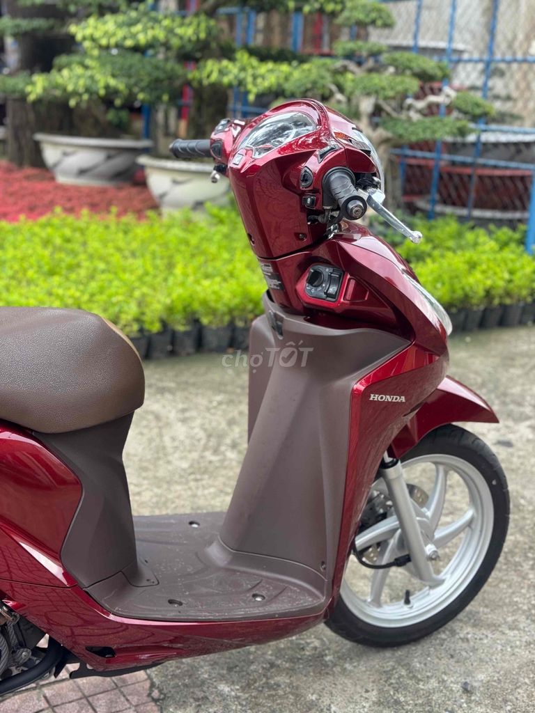 vision chính chủ mới đẹp không lỗi lầm. Mua bán Xe máy tại Thành phố Buôn Ma Thuột Đắk Lắk được đăng bởi Thu Hiền hình 6