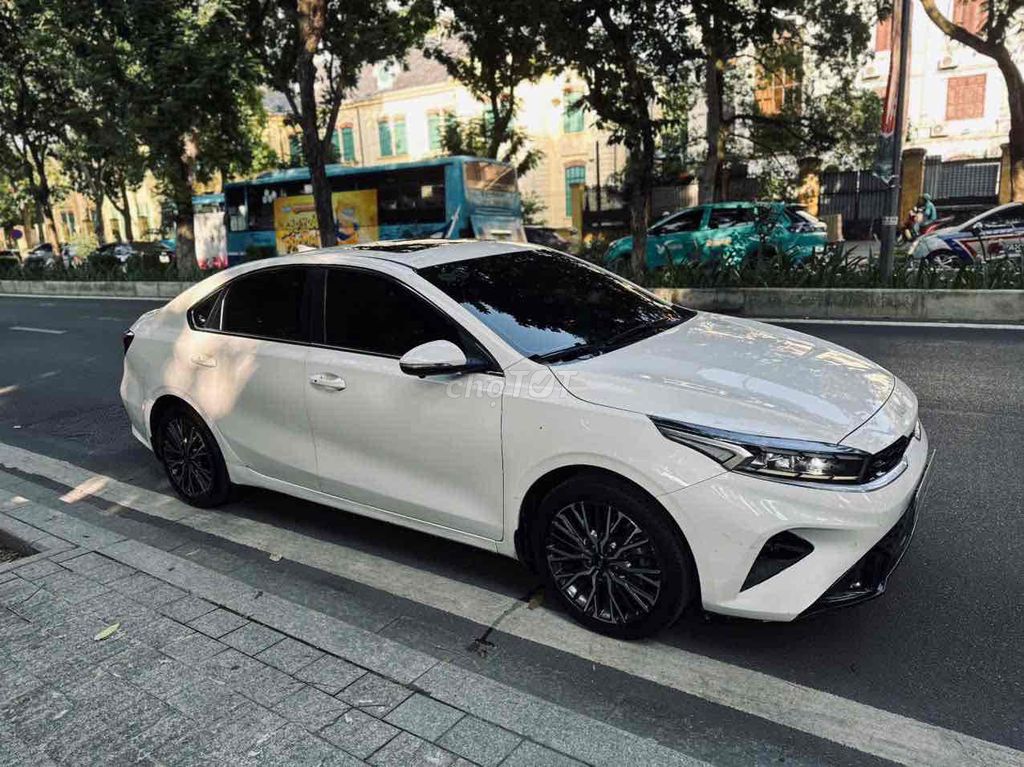 Kia K3 2022 Premium 2.0 AT - 60000 km. Mua bán Ô tô tại Quận Hoàng Mai Hà Nội được đăng bởi Cường Nguyễn hình 6