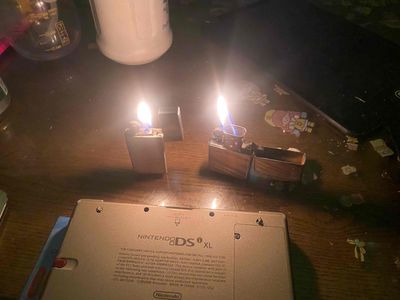 zippo + quẹt độc lạ. Mua bán Đồ sưu tầm, đồ cổ tại Quận Liên Chiểu Đà Nẵng được đăng bởi ahihi