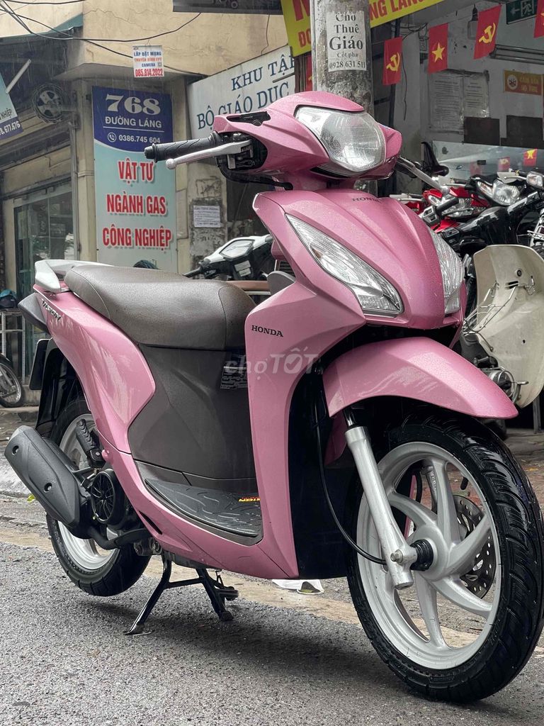 VISION BẢN LIMITED GIỚI HẠN. Mua bán Xe máy tại Quận Đống Đa Hà Nội được đăng bởi Hà hình 5