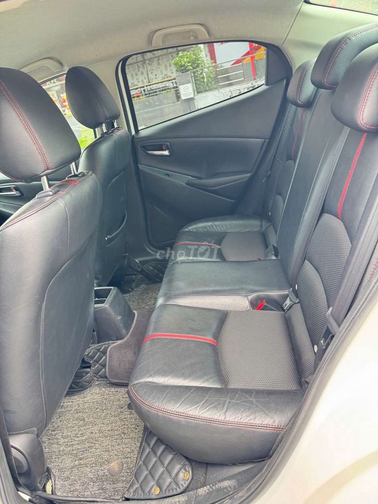 Mazda 2 2017- 45000 km- full đồ chơi siêu cọp !. Mua bán Ô tô tại Thành phố Thủ Đức Tp Hồ Chí Minh được đăng bởi Mr Đức hình 8