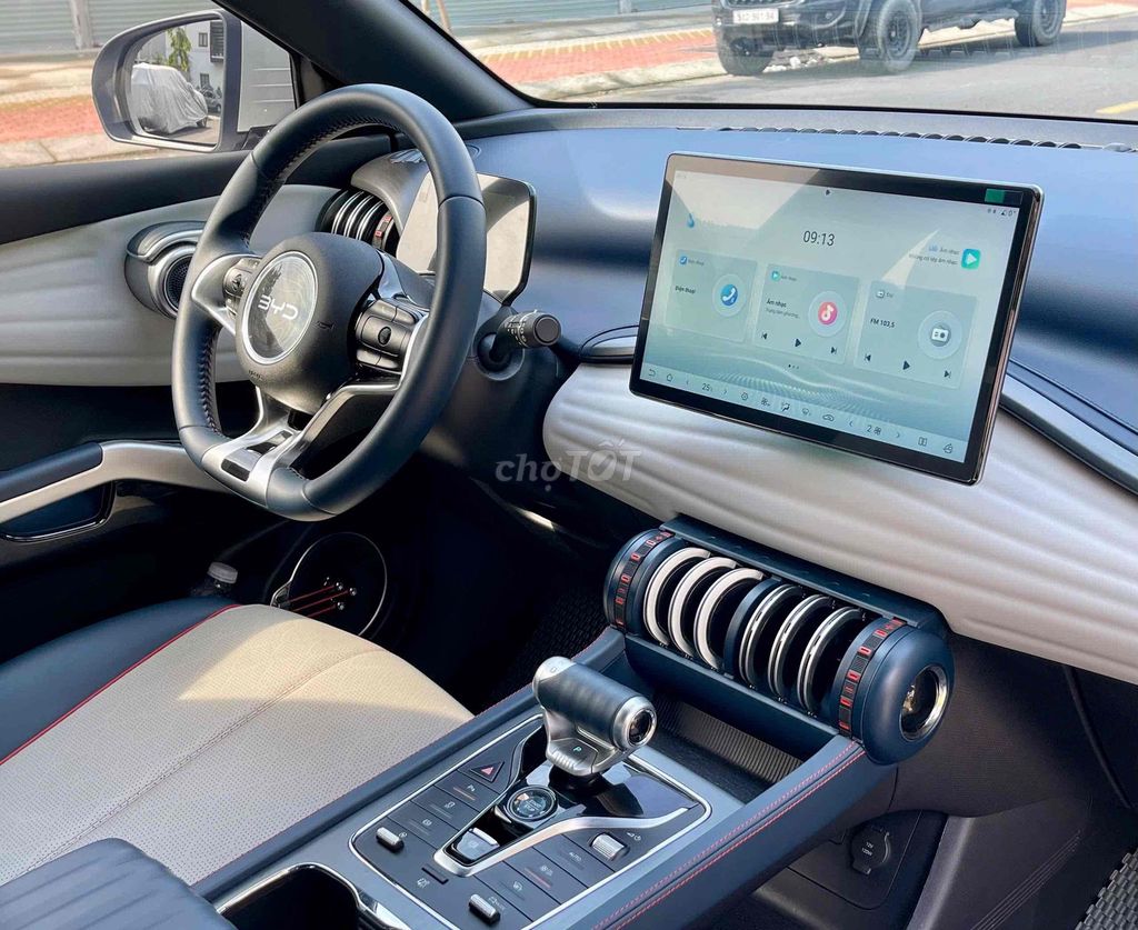 BYD Atto 3 2024 Bạc. Mua bán Ô tô tại Quận 8 Tp Hồ Chí Minh được đăng bởi nguyễn thúc khoa hình 13