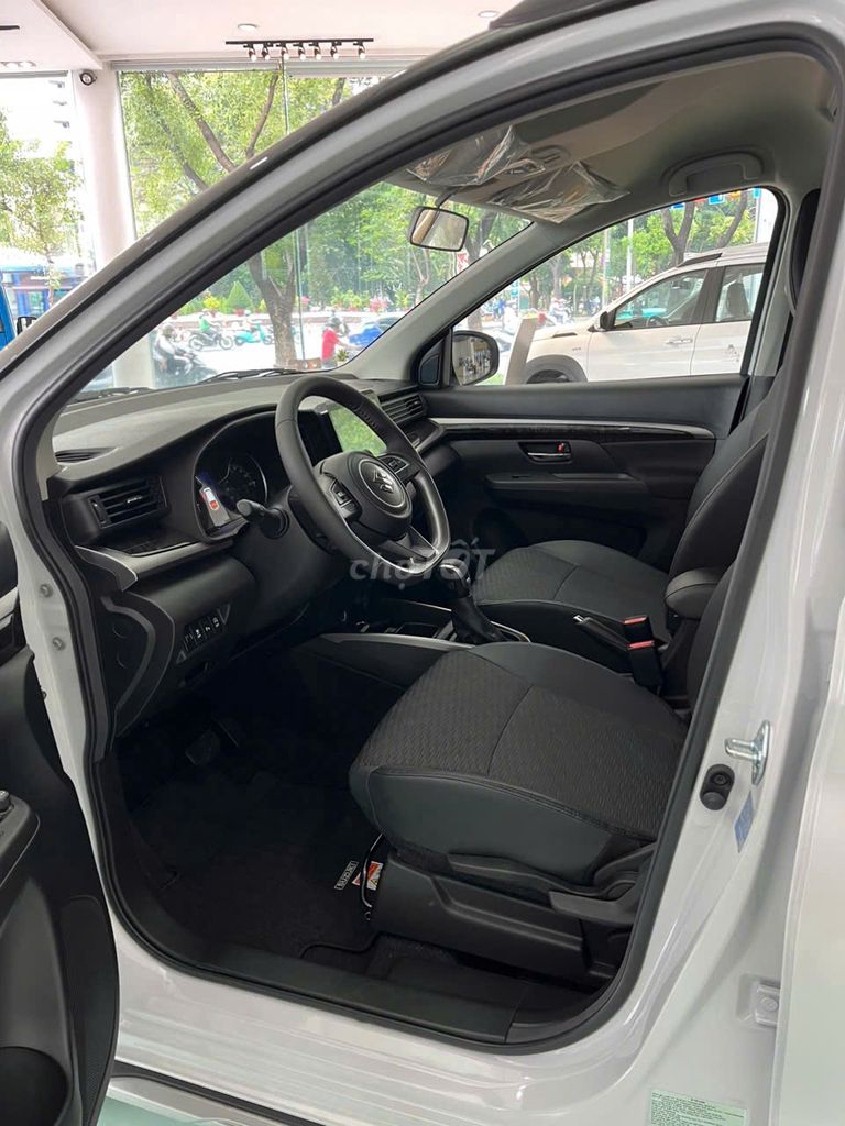 Suzuki XL7 Hybrid 2025 - Màu Trắng  - Mới 100%. Mua bán Ô tô tại Quận Tân Bình Tp Hồ Chí Minh được đăng bởi Liêu Thị Mộng Thương hình 5