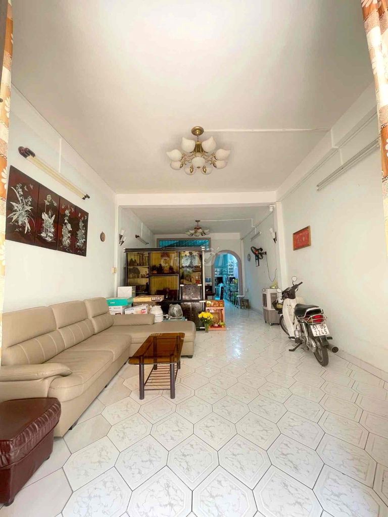 NHÀ LÊ ĐẠI HÀNH –Q11 ĐƯỜNG 8M – 3 TẦNG – 84m2- CHỈ NHỈNH 10 TỶ