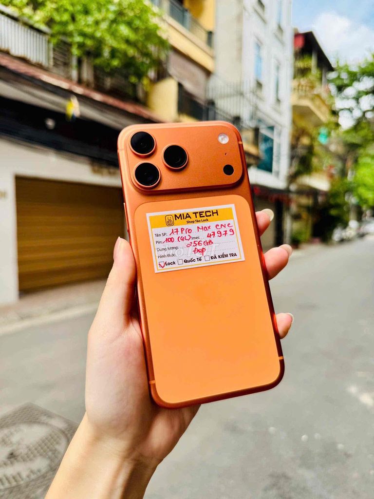 iPhone 17 Pro Max 256GB Cam. Mua bán Điện thoại tại Quận Ba Đình Hà Nội được đăng bởi Huy Trần hình 1
