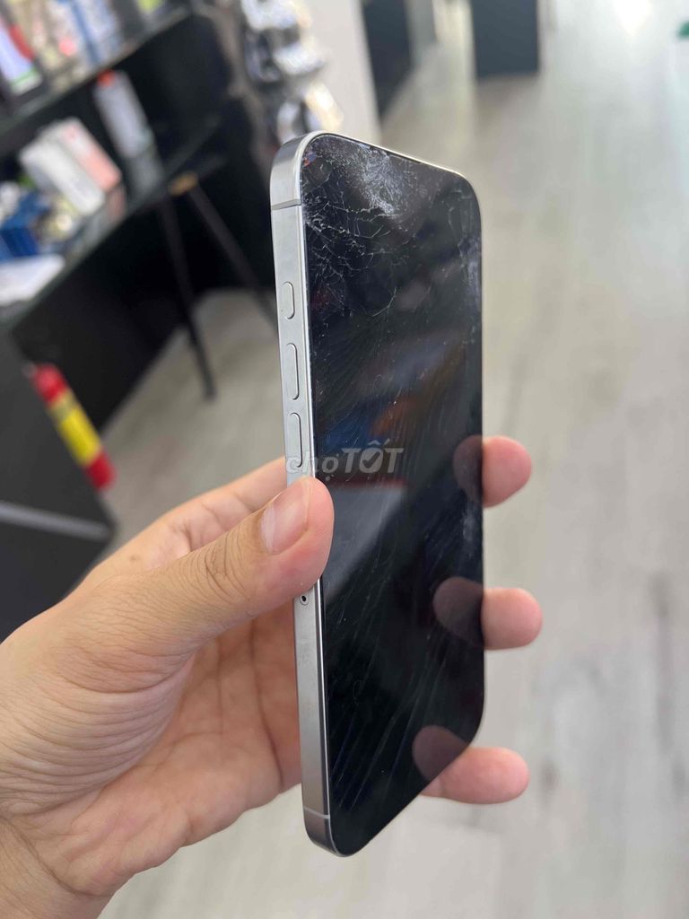 iPhone 16 Pro Max 1TB Trắng Đã qua sử dụng. Mua bán Điện thoại tại Quận 5 Tp Hồ Chí Minh được đăng bởi Phan Kim Long hình 1