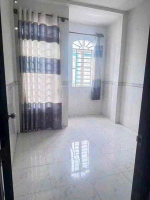 Rent · 2 bd · 33 м² · Quận 7, ул. Đường Phạm Hữu Lầu