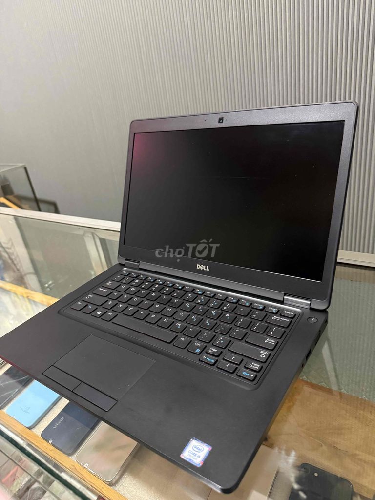 Dell Latitude 5490 i5-7300U 14 inch 8GB/256GB. Mua bán Laptop tại Thành phố Buôn Ma Thuột Đắk Lắk được đăng bởi nguyễn Hải hình 1