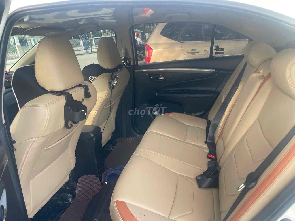 Suzuki Ciaz 2019 1.4 AT - 92000 km. Mua bán Ô tô tại Thành phố Thủ Dầu Một Bình Dương được đăng bởi ThắngLê hình 4