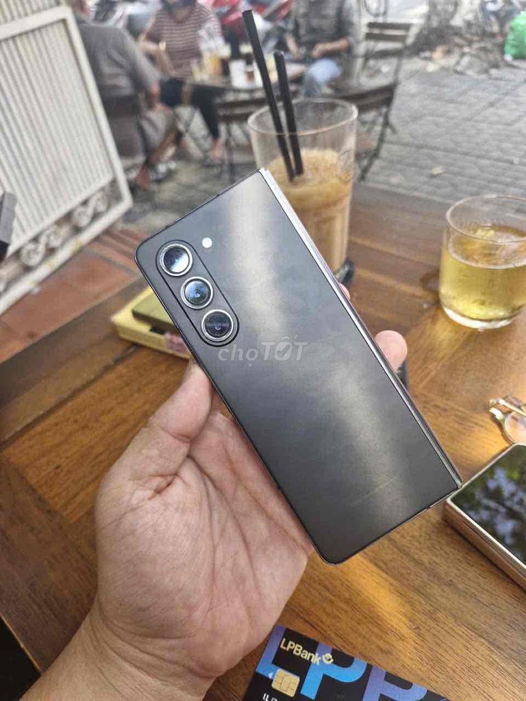 Samsung Z Fold 5 5G 12/256GB Đen. Mua bán Điện thoại tại Quận Ninh Kiều Cần Thơ được đăng bởi Điện Thoại Tốt hình 1