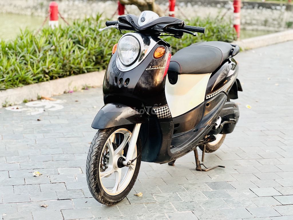 Yamaha Mio Classico BIỂN HN ĐỜI CHÓT MÁY ZIN. Mua bán Xe máy tại Quận Bắc Từ Liêm Hà Nội được đăng bởi Đỗ Mai hình 1