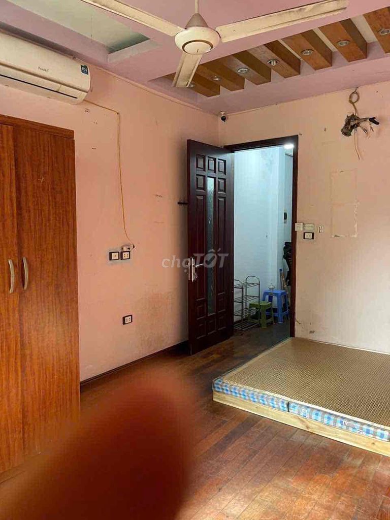 Chính chủ cho thuê nhà 5 tầng khu vực đình thôn mỹ đình 1