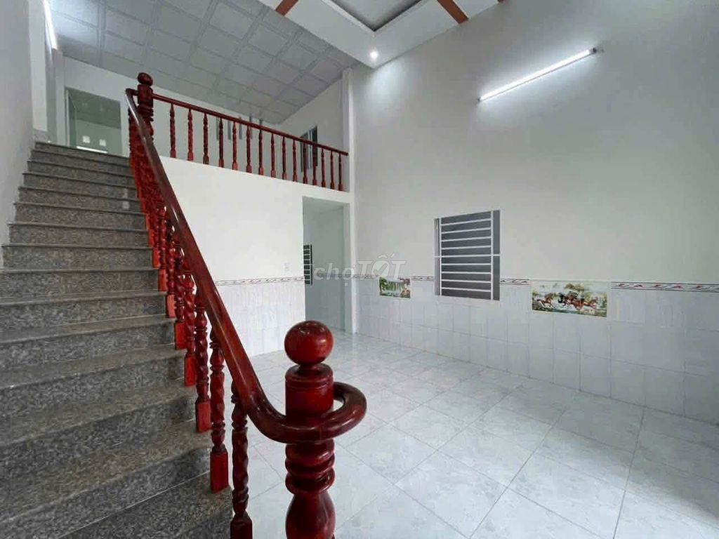 Nhà Gác Lững 3PN Sân Ô Tô Tân An, Thủ Dầu Một