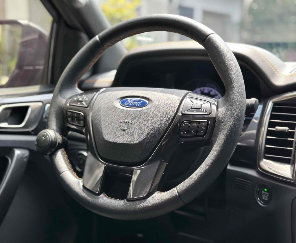 RANGER WILDTRAK 2.0 4x4 1 Chủ XHĐ - XE KHÔNG LỖI💯. Mua bán Ô tô tại Quận Gò Vấp Tp Hồ Chí Minh được đăng bởi DH AUTO FORD CHUYÊN XE FORD LƯỚT CHẤT LƯỢNG CAO hình 7