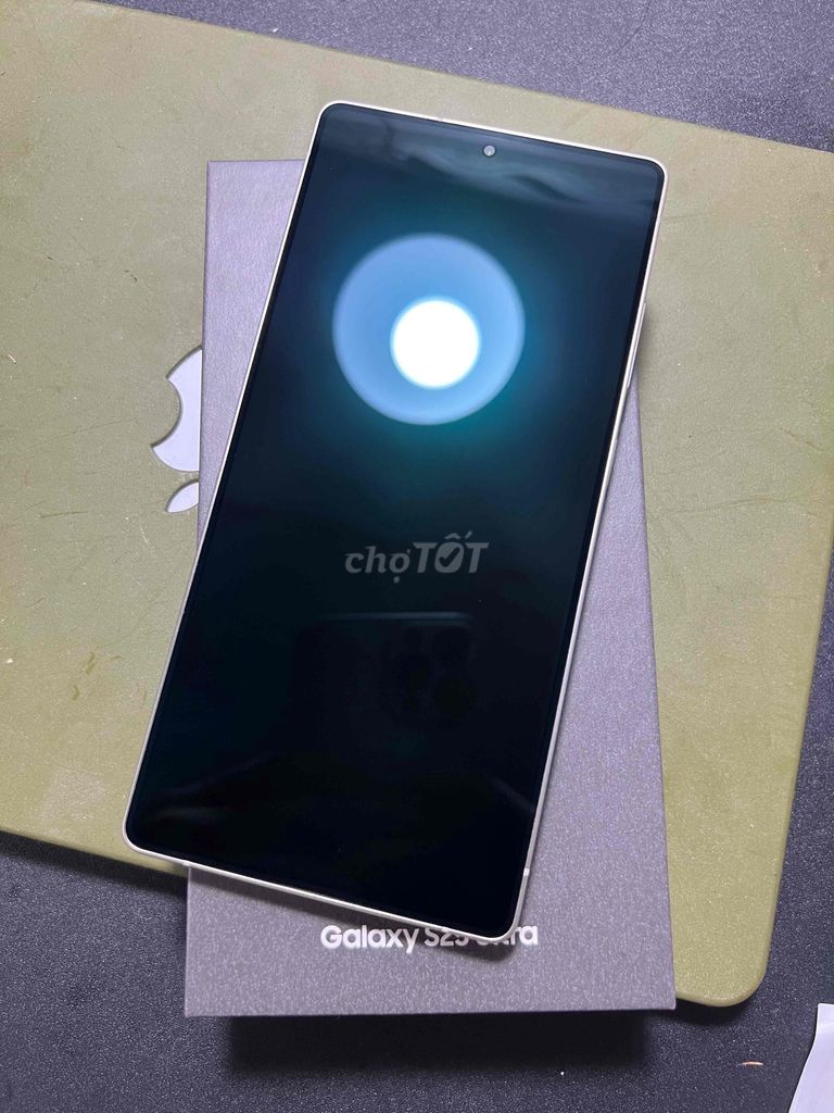 Samsung S25 Ultra 12GB 512GB Vàng Hồng. Mua bán Điện thoại tại Thành phố Long Khánh Đồng Nai được đăng bởi Elio hình 1