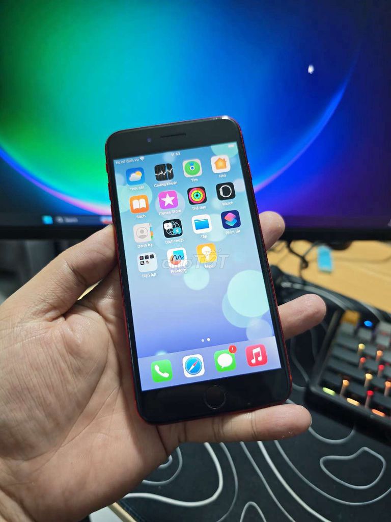 iPhone 8 Plus 64GB Đỏ 98%. Mua bán Điện thoại tại Quận Bình Tân Tp Hồ Chí Minh được đăng bởi Tân Phạm hình 1
