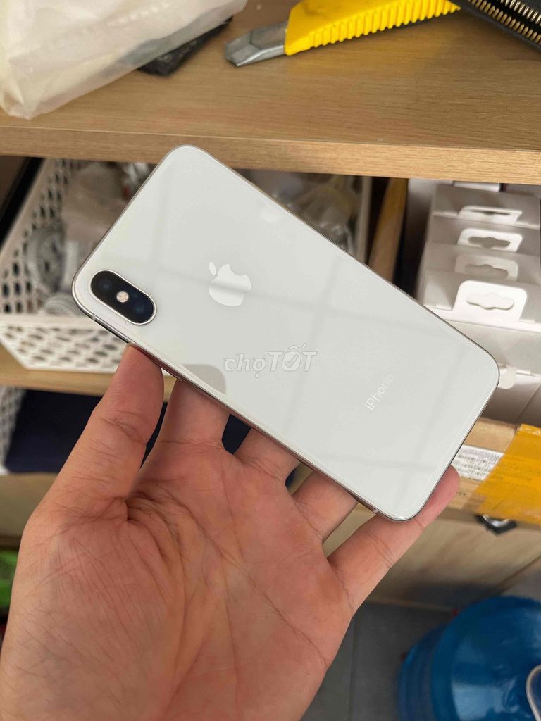 iPhone XS 64GB zin full. Mua bán Điện thoại tại Quận Ninh Kiều Cần Thơ được đăng bởi CẦM ĐỒ LT hình 1