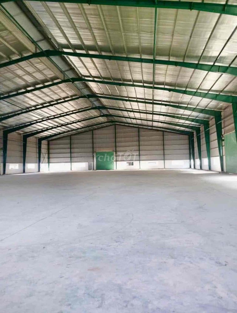 kho xưởng 1100m2 y hình mặt tiền Nguyễn Cửu Phú