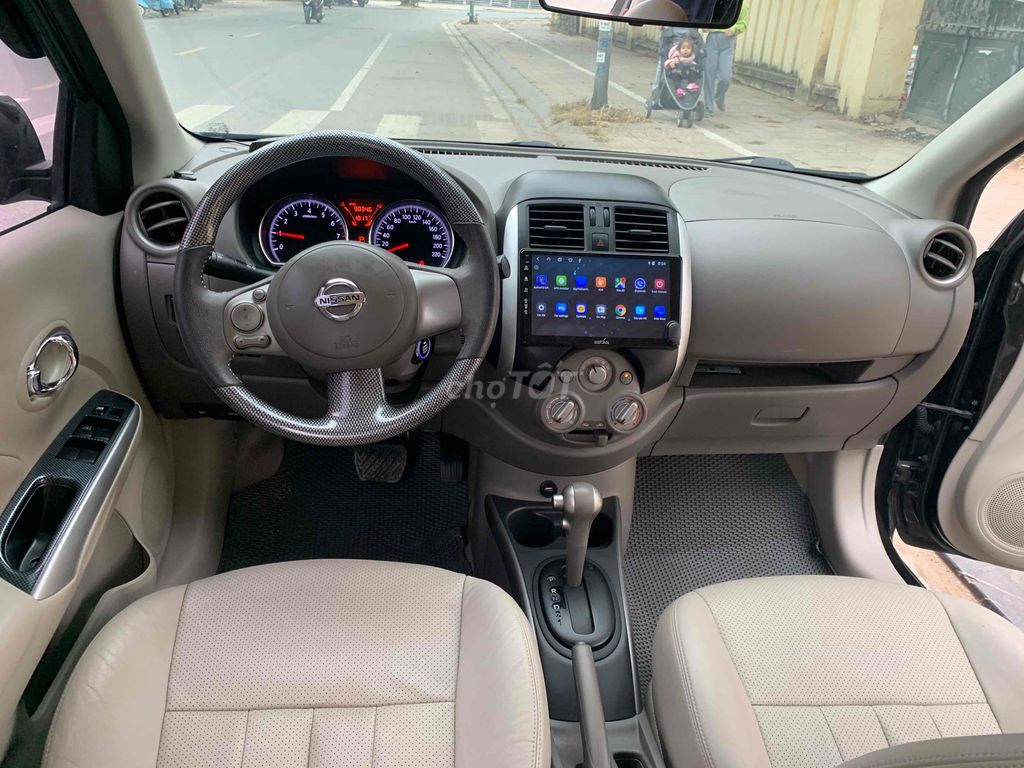 Nissan Sunny 2018 1.5 XV S premium rất mới