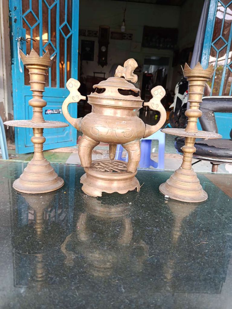 Bộ lư đồng 30cm 4kg. Mua bán Đồ sưu tầm, đồ cổ tại Quận 8 Tp Hồ Chí Minh được đăng bởi võ văn kiệt  hình 1