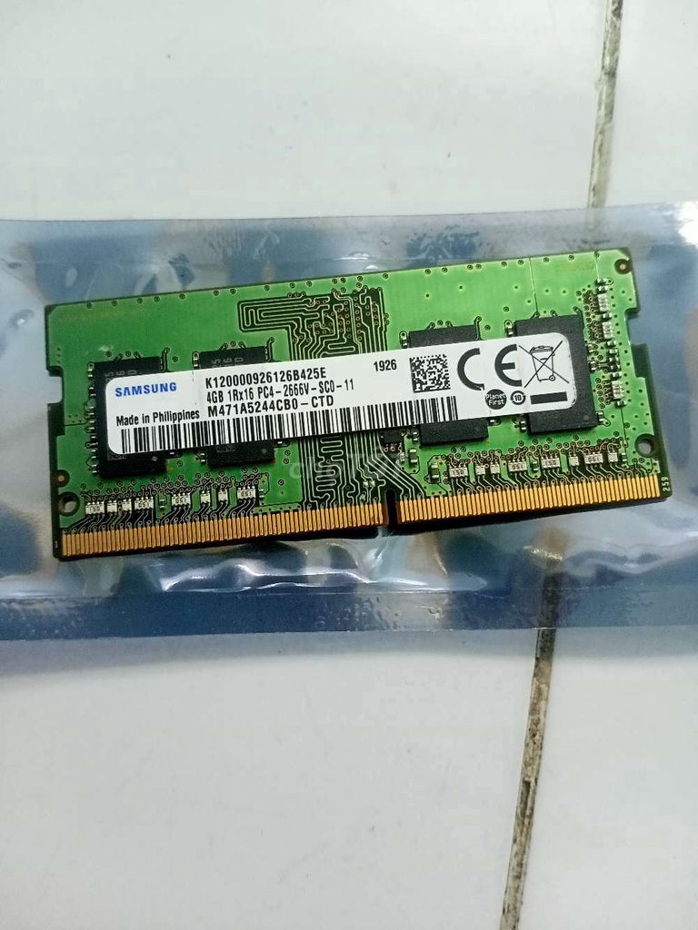 10 ram laptop 4g- 2666